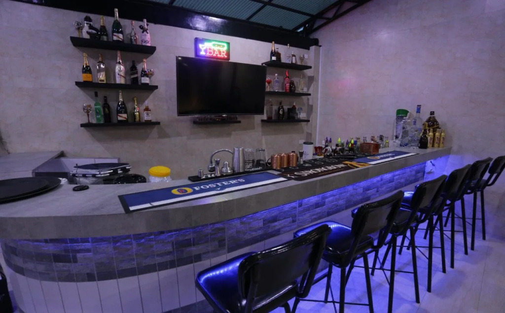 HalfWay House Hostel Mactan Cebu Airport