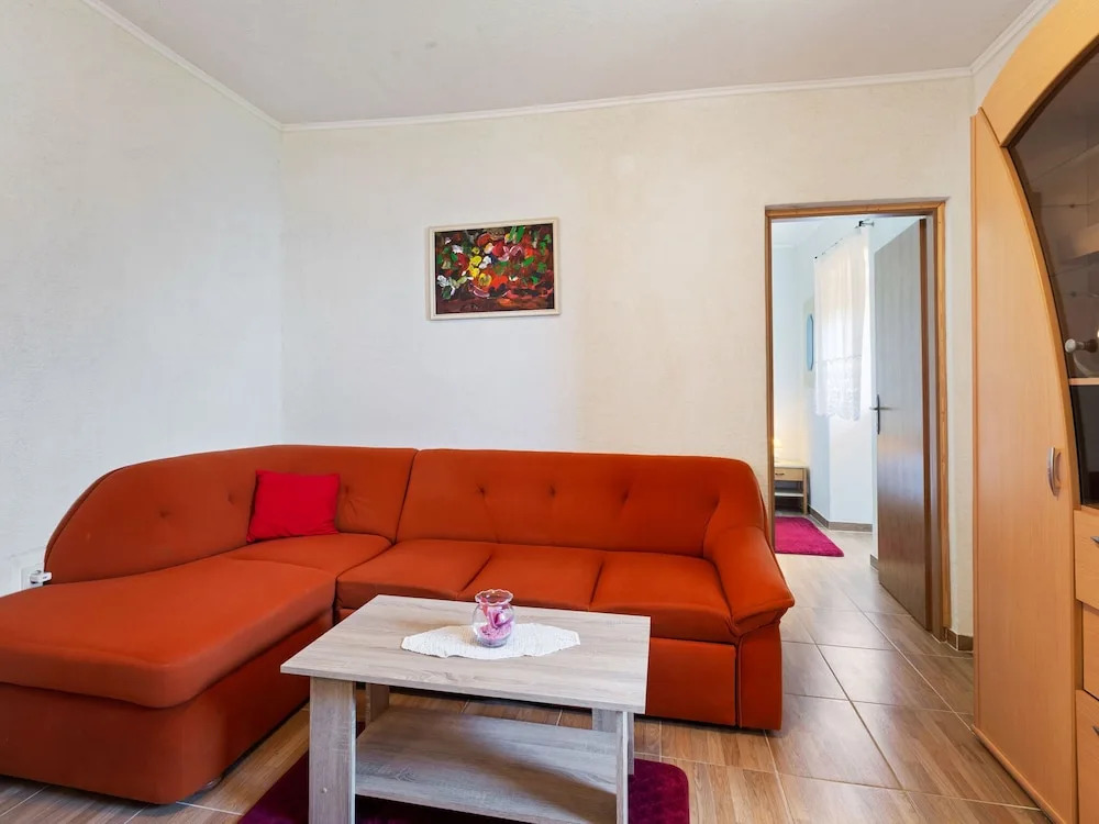 Simplistic Apartment in Opatija With Private Garden