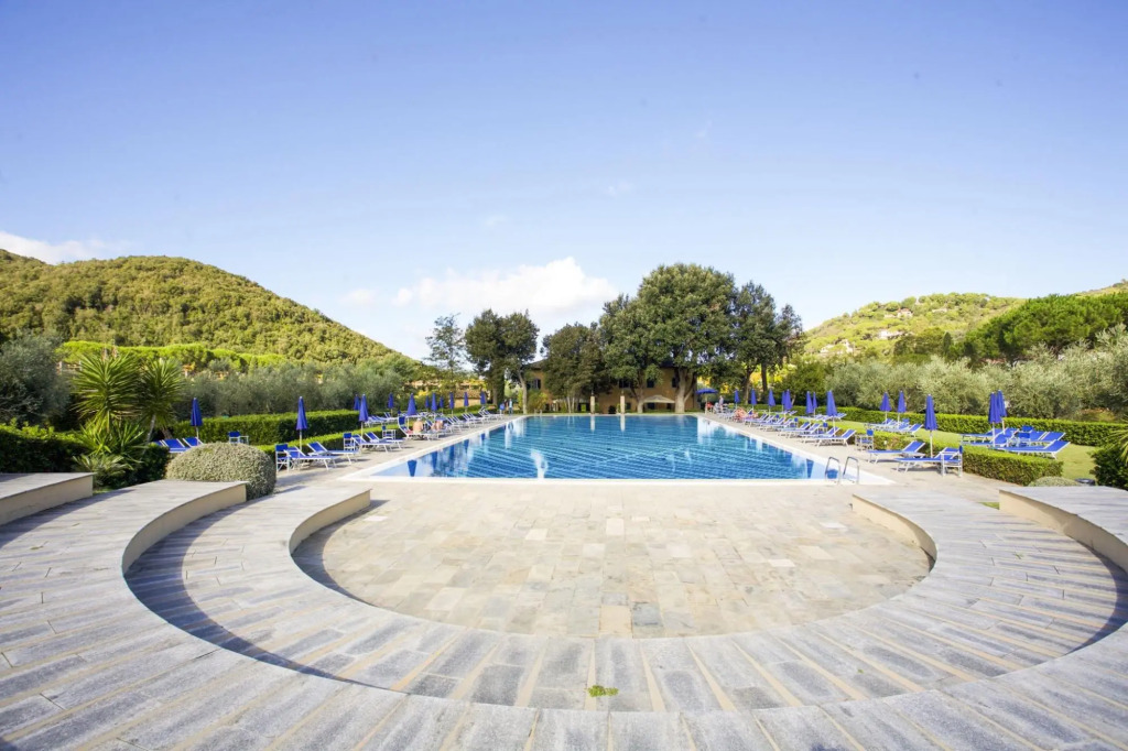 Two-room apartment within the Residence Sant'Anna in Bagnaia-BILO SANT'ANNA CON VISTA PISCINA
