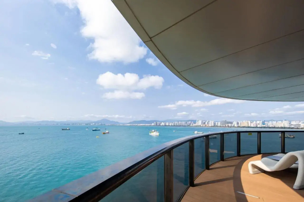 Sanya phoenix island yuejia holiday apartment
