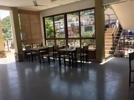 Taohuadao Tianlong Villa Beach Hotel
