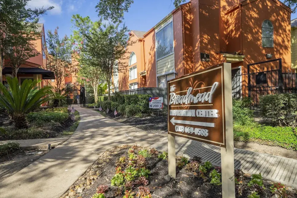 OYO Apartments at Broadmead
