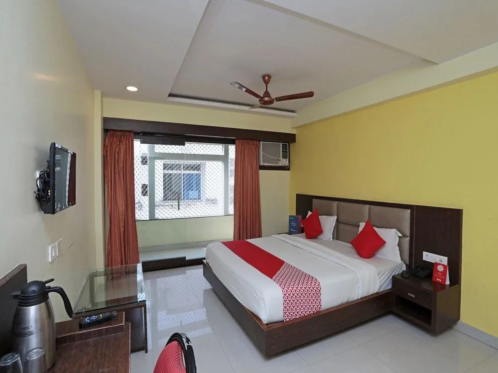 OYO 4028 Hotel Rumani