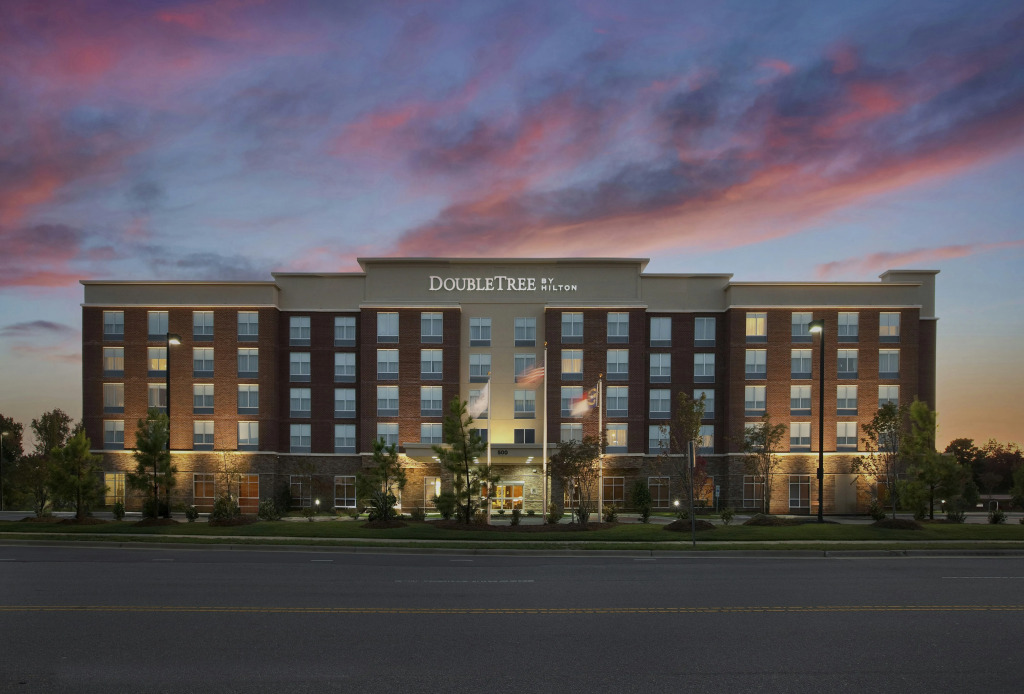 DoubleTree by Hilton Raleigh-Cary