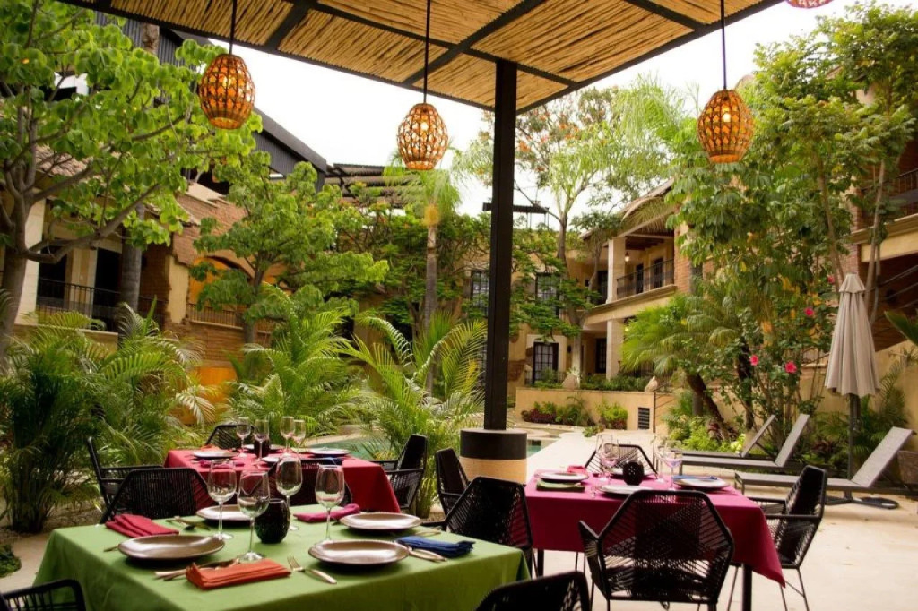 Casa de Adobe Gallery & Luxury Boutique