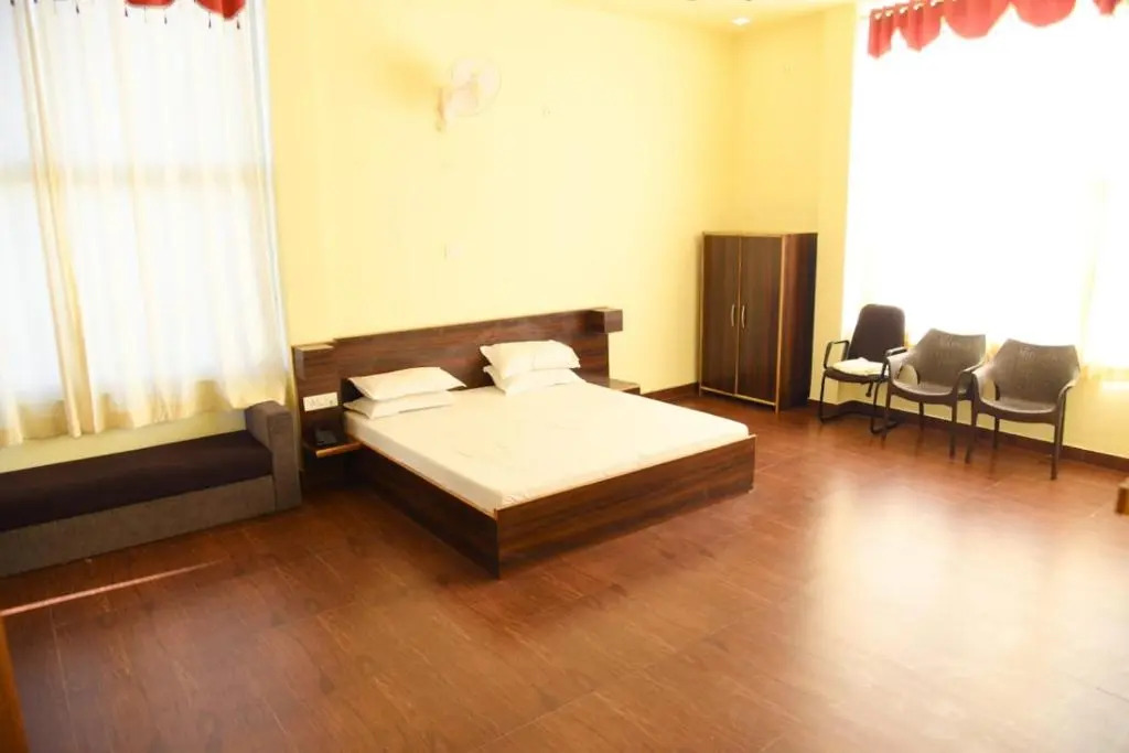 Hotel Rani Bagh Resort