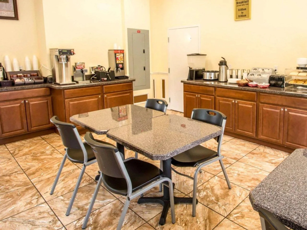 Econo Lodge - Kissimmee