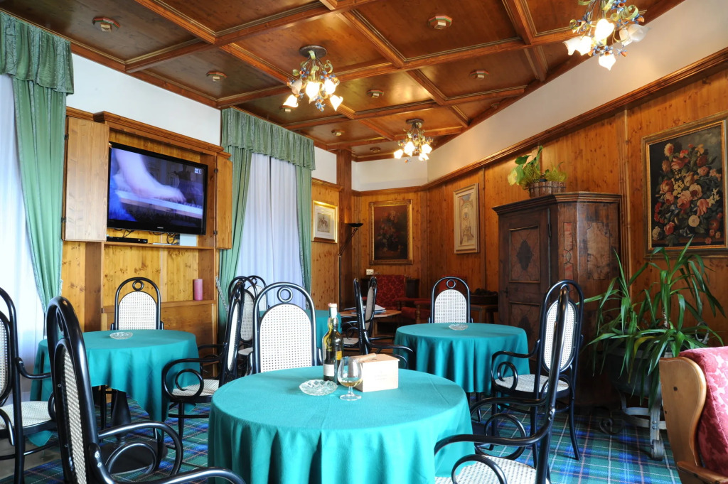 G. Hotel Des Alpes (Classic