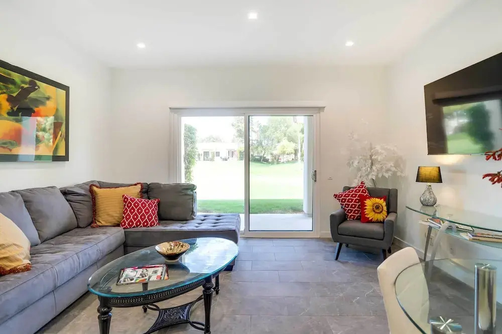 11 Mi to Coachella Valley: Pet-friendly Home!