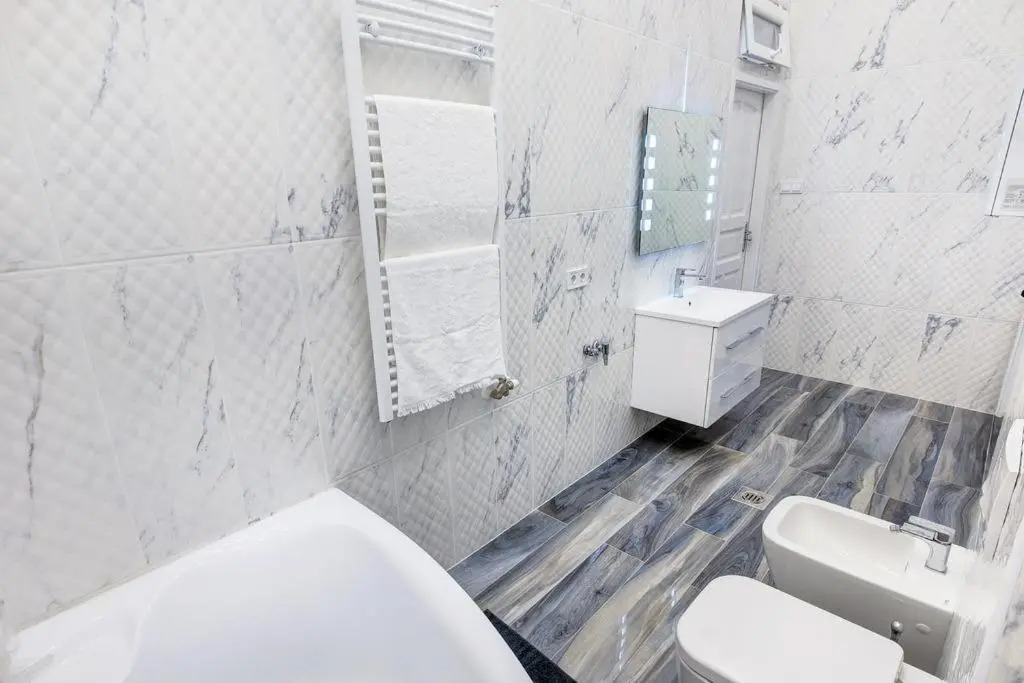 Royale Apartment