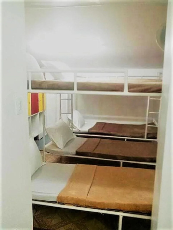 Bunks Makati - Hostel