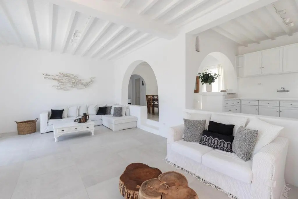 Amnos Mykonos - A Blue Eye Collection Villa