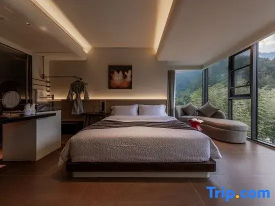 WuYun Designer Boutique Hotel Closest to Tianmen & Fox Fairy Show