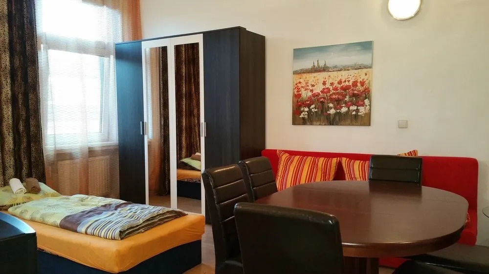 Raisa Apartments Randhartingergasse 12