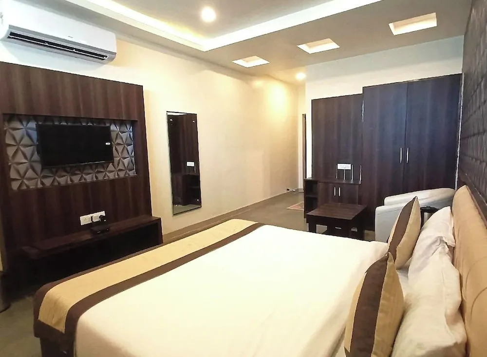 Sanskar Hotels