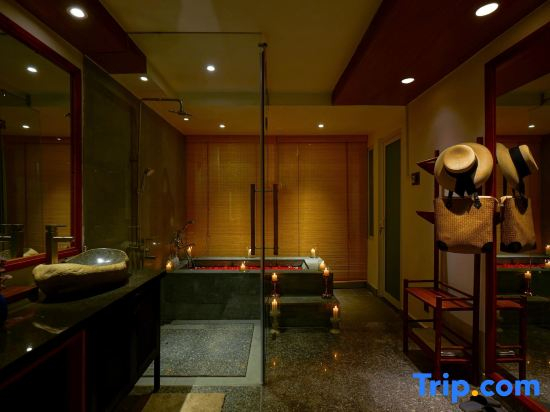Nexus House Lang Bao Chi