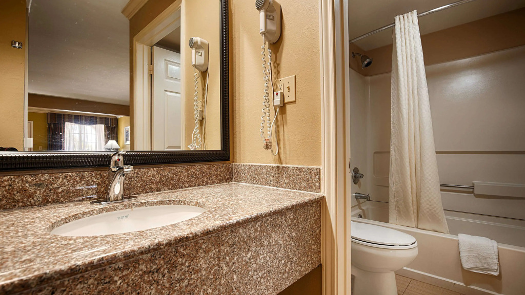 Best Western Paradise Inn