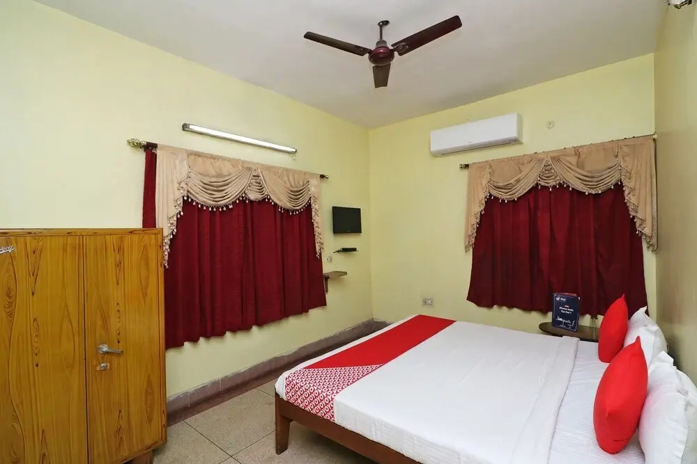 Ananya Guest House By OYO Rooms