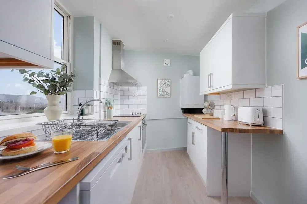 Luxury First Floor 2 bed Apartment