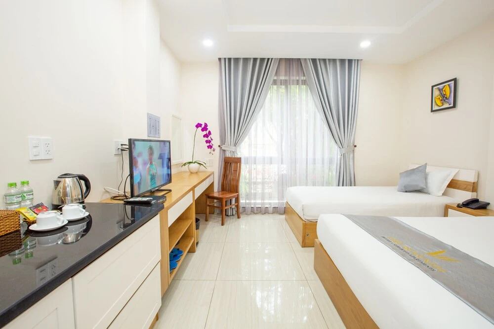 The Seventh Hotel