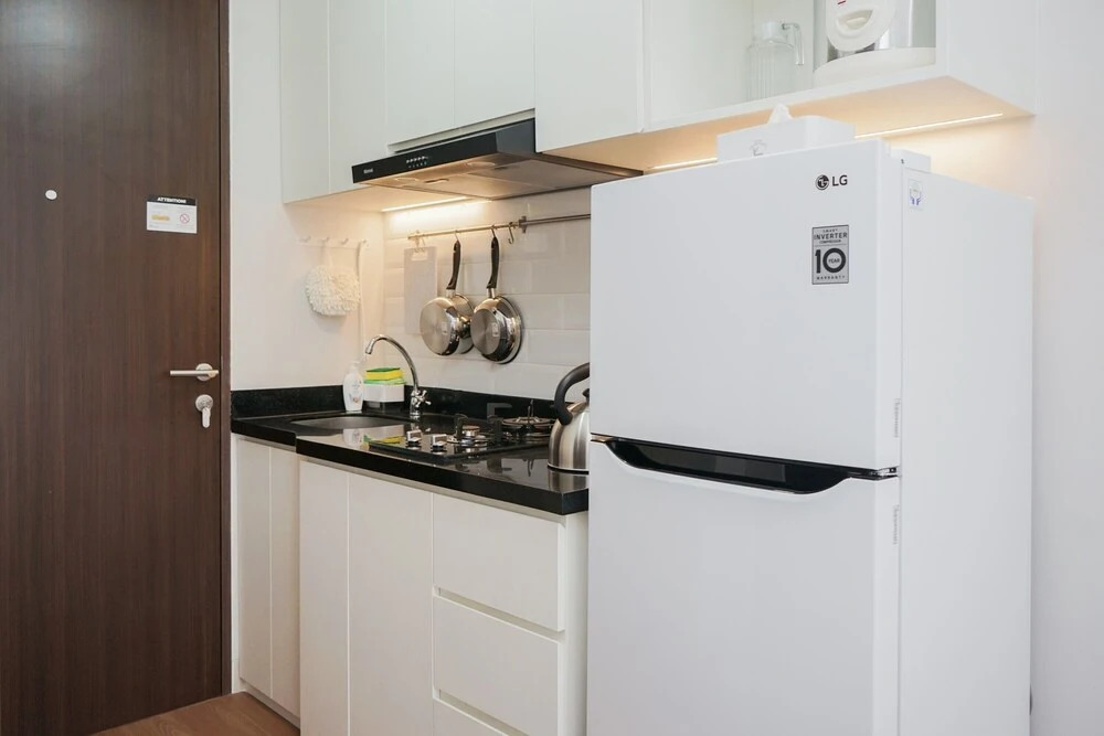 Fancy and Nice Studio at Transpark Bintaro Apartment By Travelio