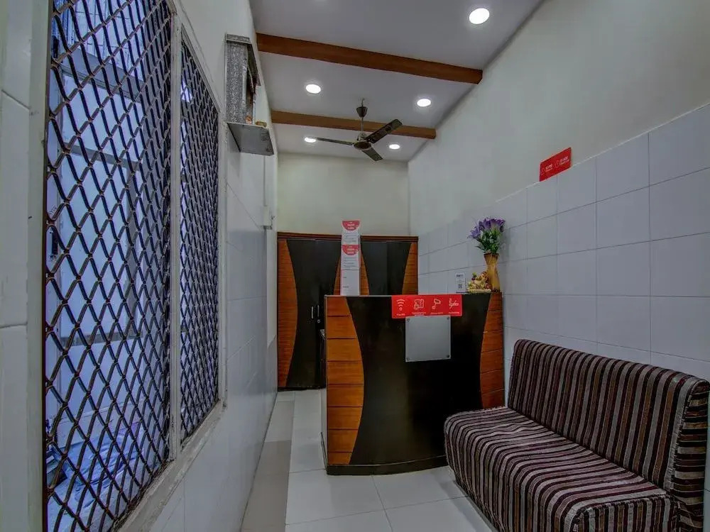 OYO 14669 Mayur's Residency