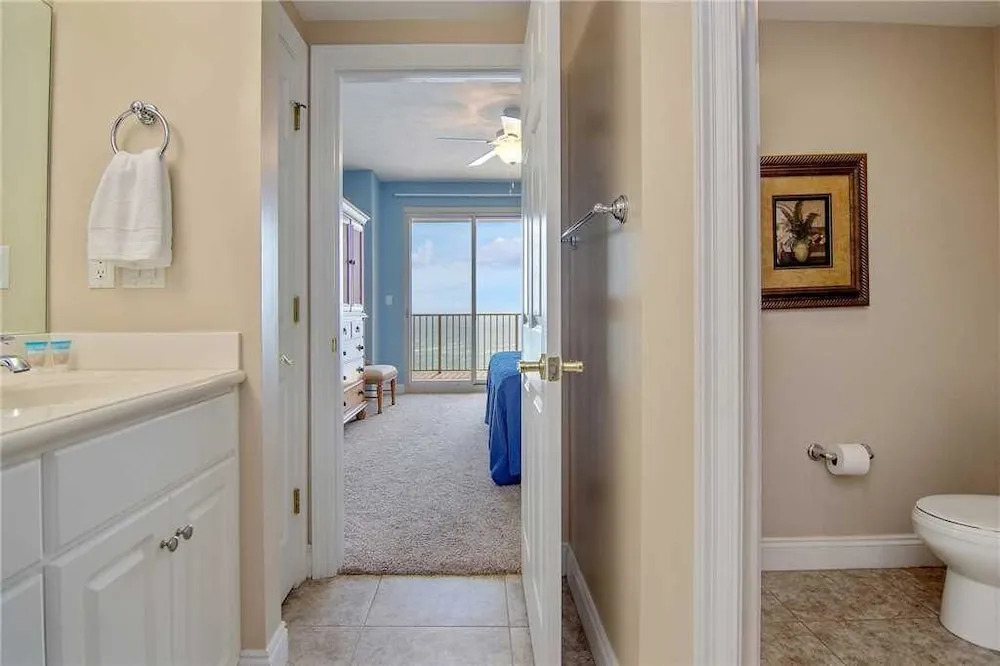 Treasure Island 605 - Two Bedroom Condo