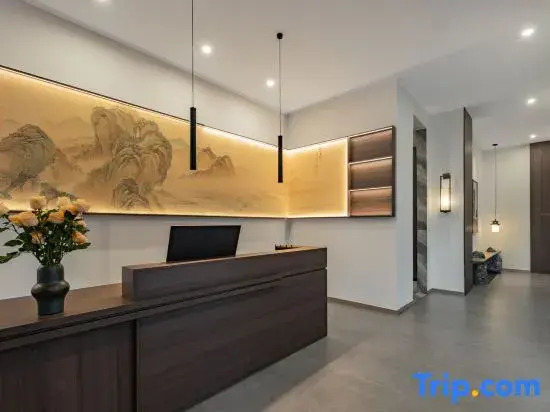 Jianshui Past and Present Courtyard Hotel