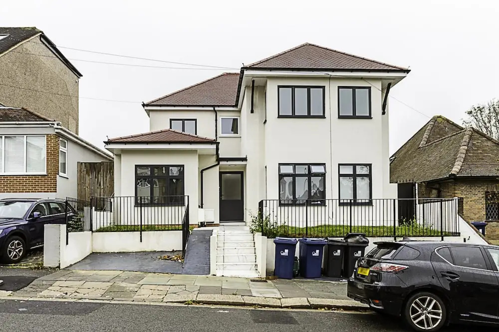 Beautiful 3 Bed Abode in Hanwell