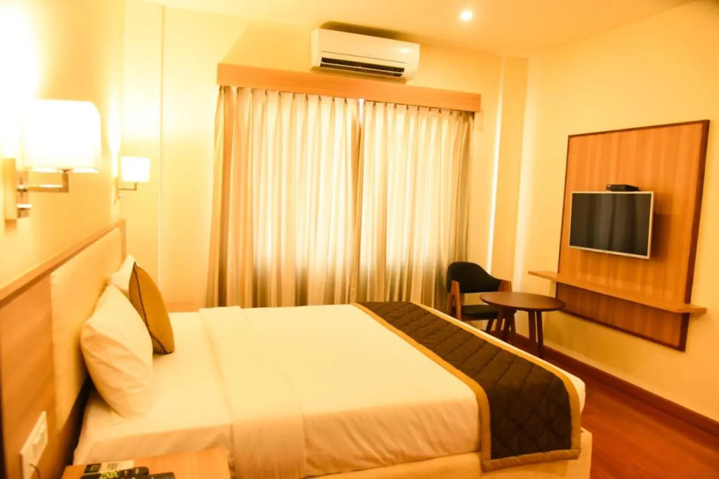 Hotel RK Gardenia