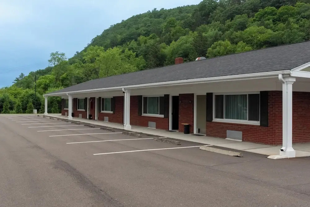 Valley Trail Inn