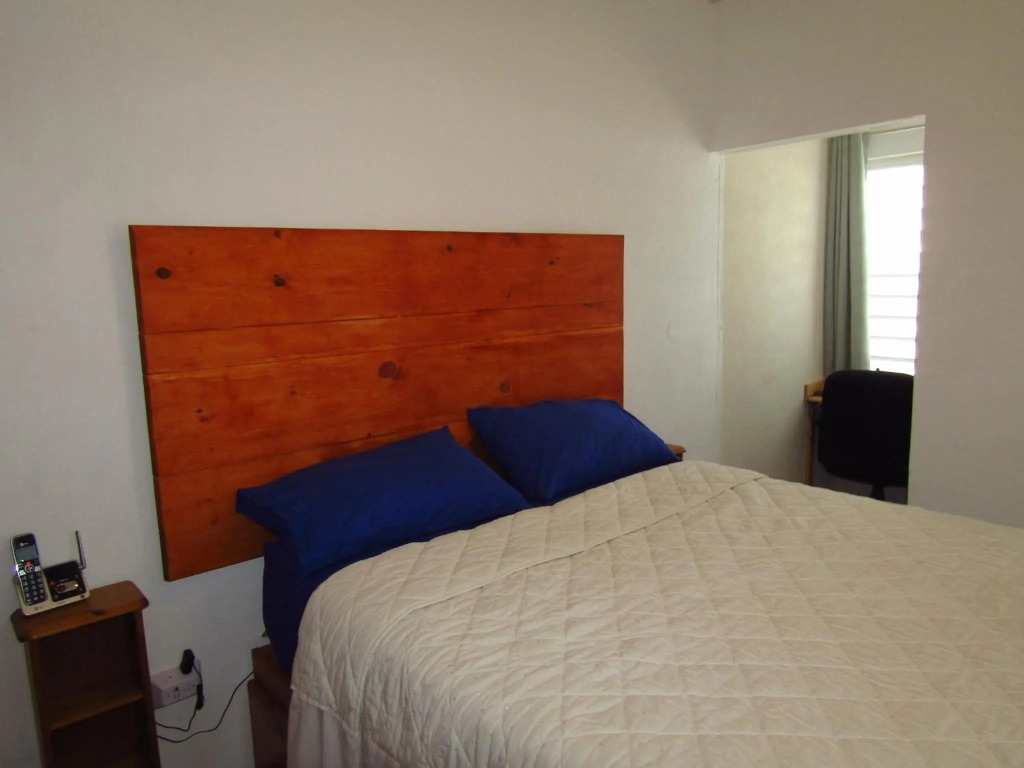 Cozy 1 bed Apt 2B in Rockley