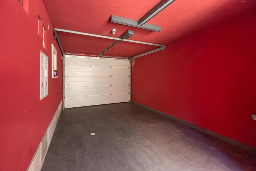 Apartment L & M