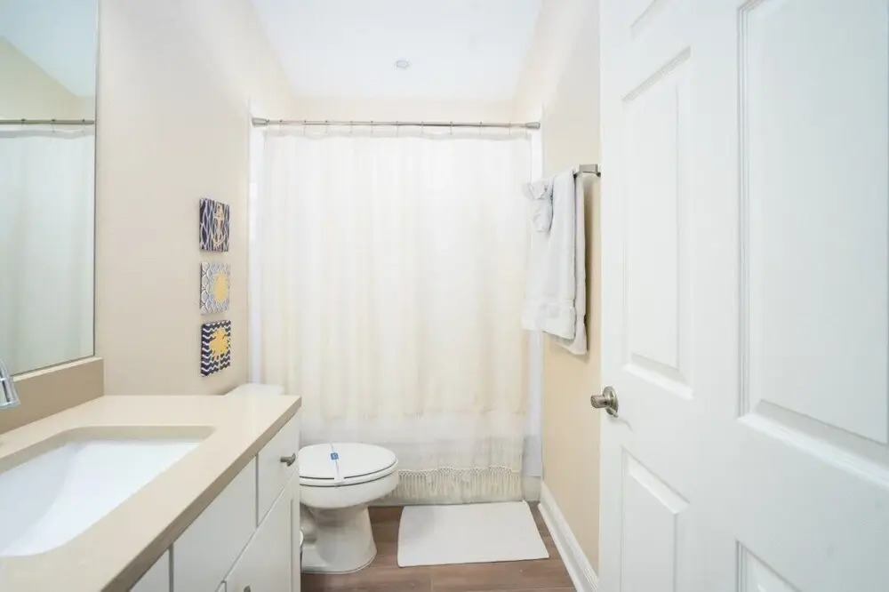 8084 Indiancreek 5 Bedroom, 4 Baths, Games Room