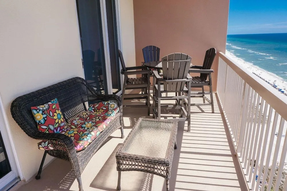 Sunrise Beach 1705 by RedAwning