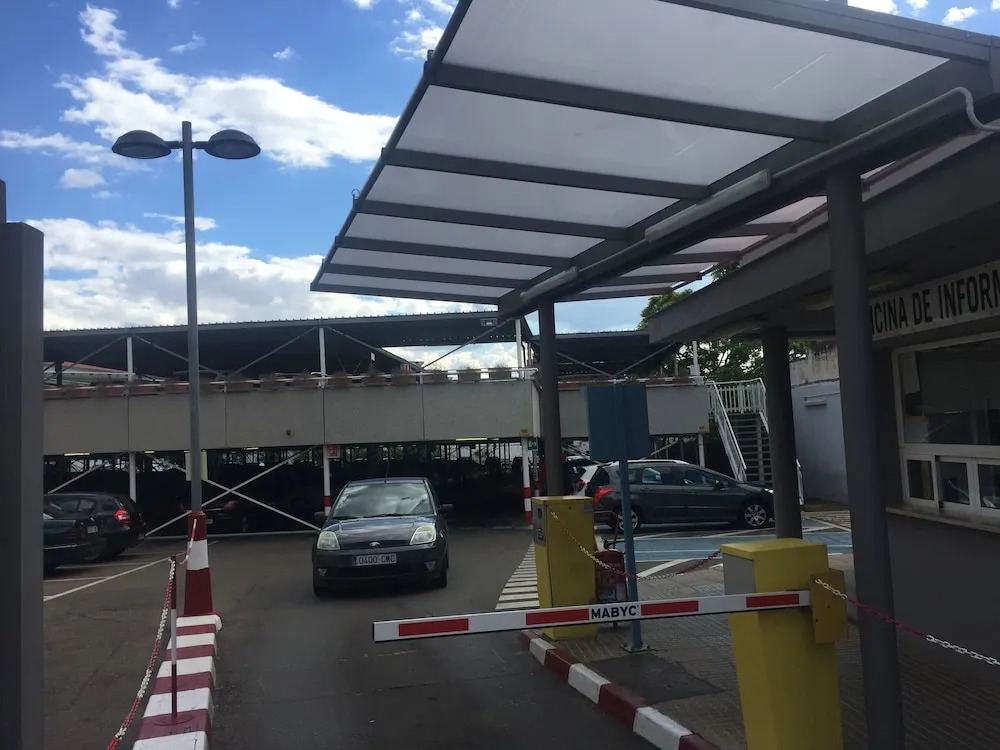 Imperium Apartamentos Centro Parking Gratis