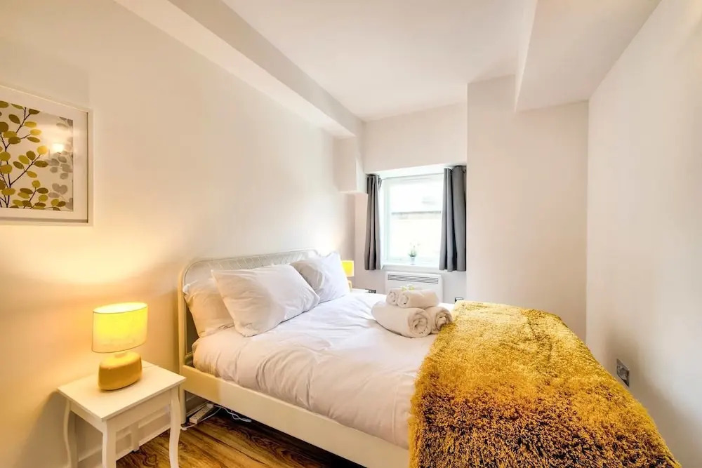 Stylish Central Apartment Near Royal Mile
