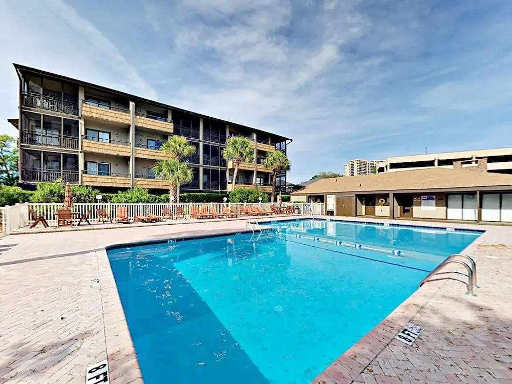 Mariners Cov #235 Building D 2 Bedrooms 2 Bathrooms Condo