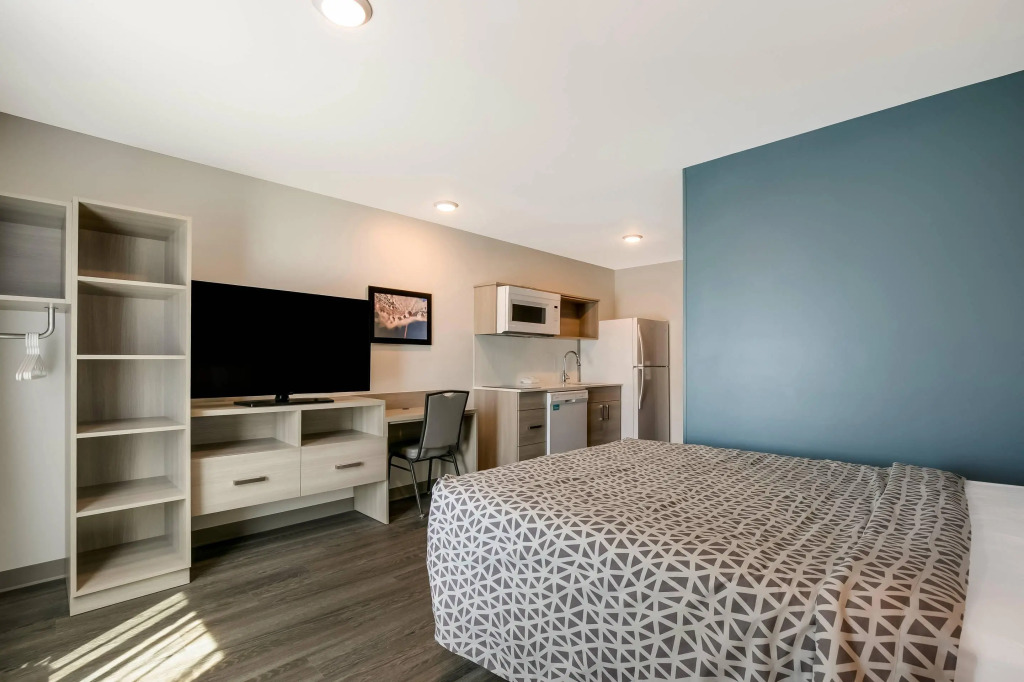 WoodSpring Suites Knoxville West