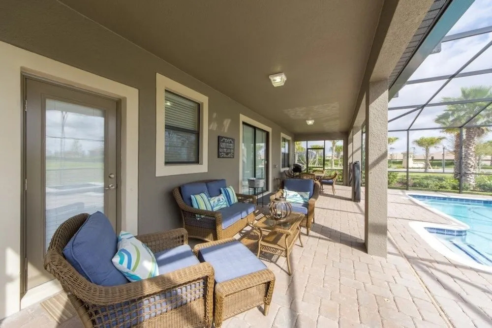 Luxury Family Friendly 8 Bedroom Villa Near Disney