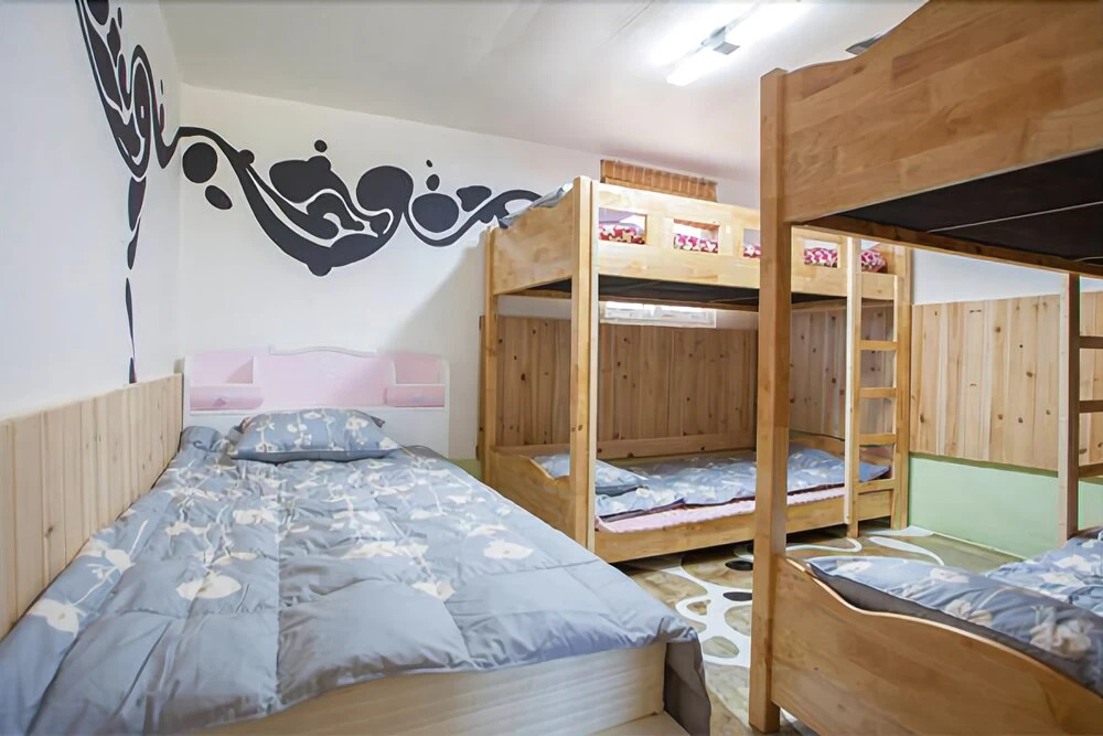 Jeju Sandy Pet Pension & Guesthouse