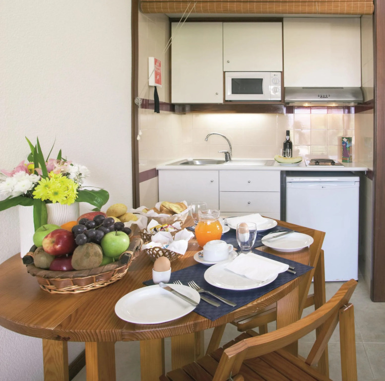 Vila Baleira Suites