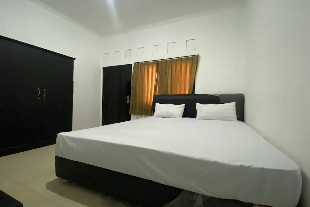 OYO Life 93255 Kosan Teratai Jaya