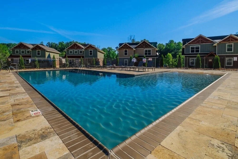 Moonshine Manor