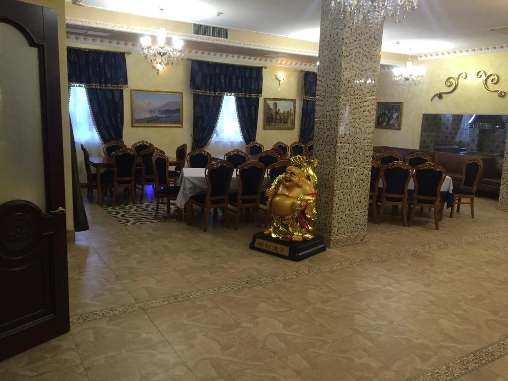 Restaurant and Hotel Complex LOMAKINA