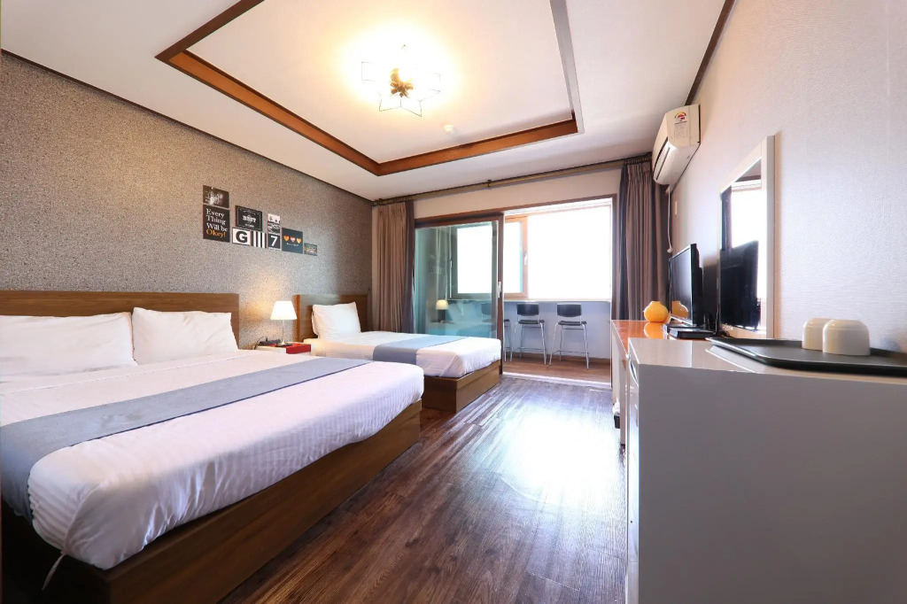Woorim Hotel