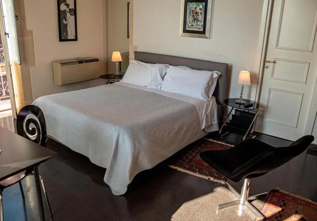 Lakkios charming suites and rooms
