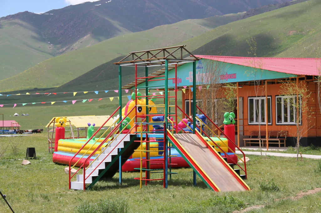 Baitour Complex