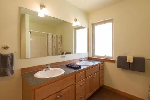 Salmon-River Vw-AC-3BR/2.5 BA