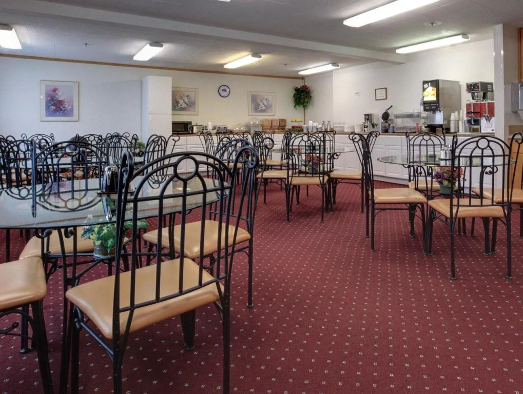 Red Lion Inn & Suites Ontario